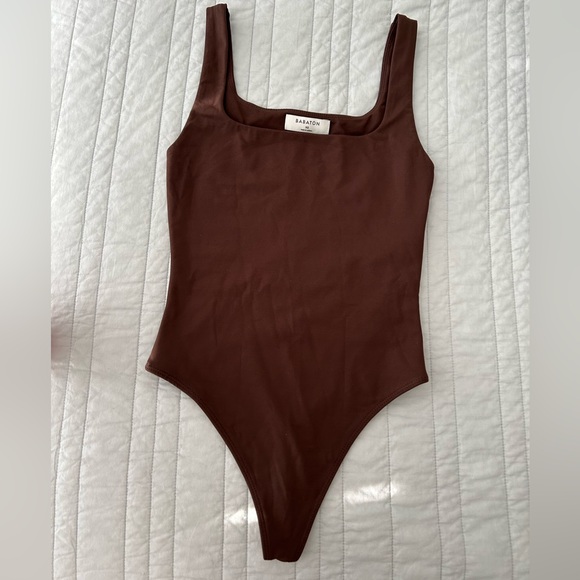 Aritzia Contour Bodysuit - Picture 2 of 4